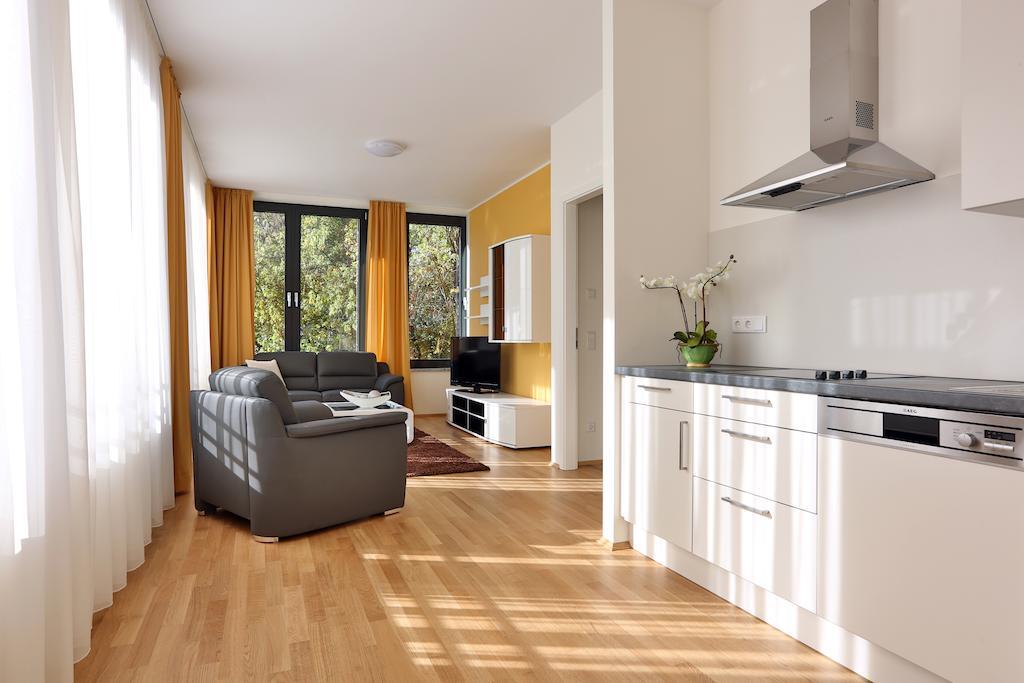 Business Suiten Munich Room photo